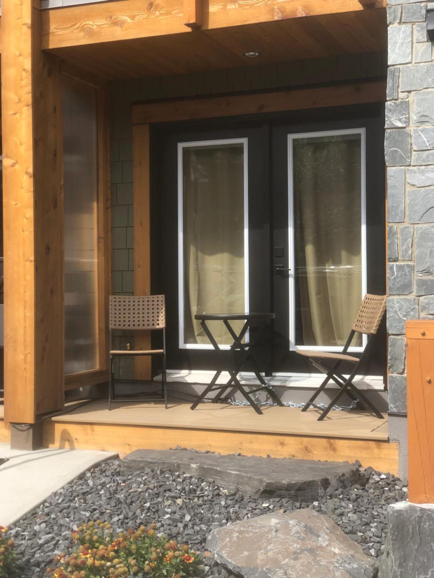 Special! New Downtown Mtn View Free Parking 2B&2B Apartment Canmore Exterior foto
